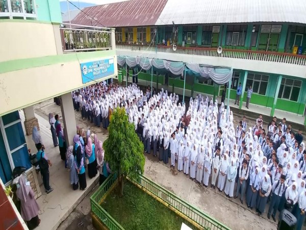 Apel Pagi Siswa/i SMK Muhammadiyah Pagar Alam di Awal Tahun Pelajaran 2023/2024.