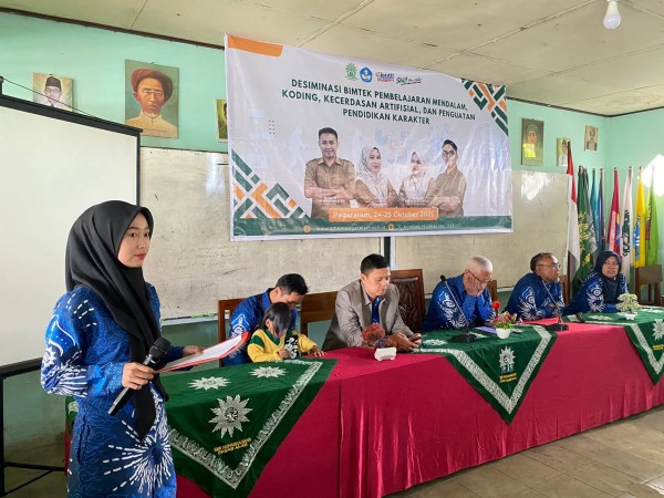 PEMBUKAAN  DISIMINASI BIMTEK PEMBELAJARAN MENDALAM, KODING, KECERDASAN ARTIFISIAL, DAN PENGUATAN PENDIDIKAN KARAKTER