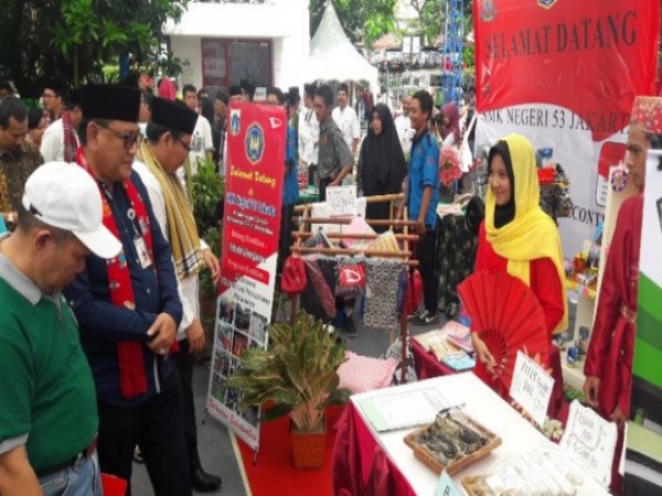 SMK Diharapkan Mampu Bersaing di Dunia Industri dan Usaha