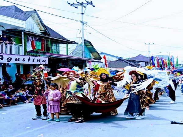 CARNAVAL SMK UNGGULAN MUHAMMADIYAH PAGARALAM DALAM RANGKA HUT RI KE 77