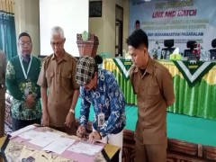 IMPLEMENTASI LINK AND MATCH PENYUSUNAN IMPLEMENTASI PROGRAM PEMBELAJARAN BERBASIS INDUSTRI